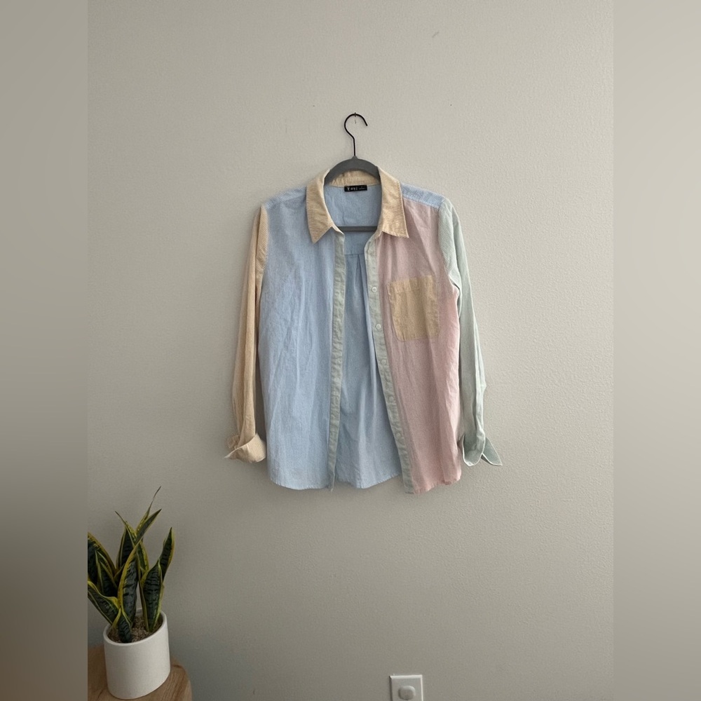 Pastel Button Down , size S